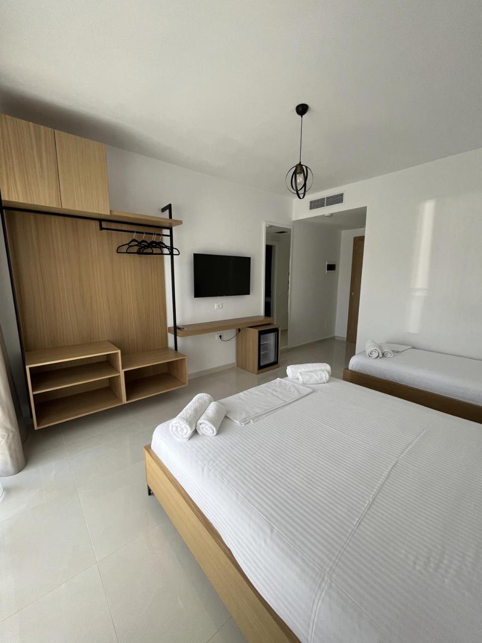 Belsar Hotel Ksamil Exteriör bild